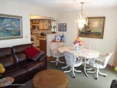 911 Scarlet Oak Ave, Toms River, NJ 08755 - photo 6