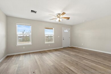 4123 W 57th St unit B, Tulsa, OK 74107 - photo 7
