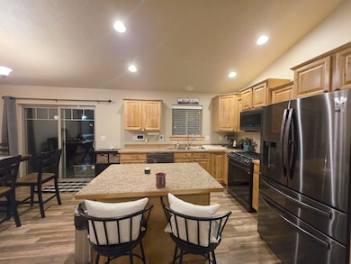 3138 Wynne Ave, Butte, MT 59701 - photo 4