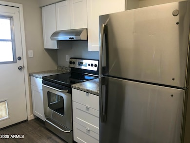 520 W Clark St unit 8, Mesa, AZ 85201 - photo 7