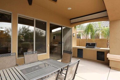 Covered Patio-BBQ Grill