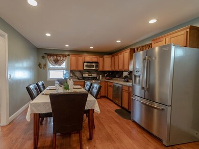 170 Bailey St unit 170, Lawrence, MA 01843 - photo 4