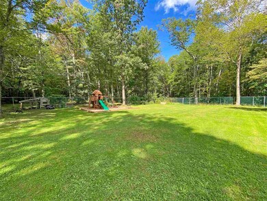 14 Chase Rd, Newton, NH 03858 - photo 3