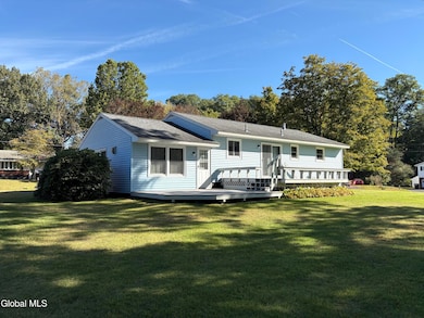 31 St Jude Ln, Schenectady, NY 12302 - photo 2