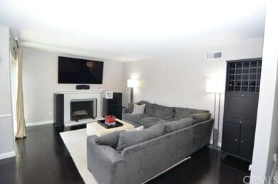 Working fireplace in living room.