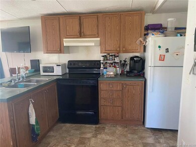 7731 N Whitsitt Rd, Deputy, IN 47230 - photo 5