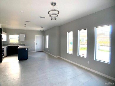 2016 Summerland Ln, Edinburg, TX 78541 - photo 3