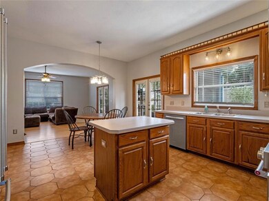 Large kitchen with Island