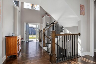 8125 Millridge St, Lenexa, KS 66220 - photo 4