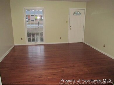 666 Montclair Rd, Fayetteville, NC 28314 - photo 4