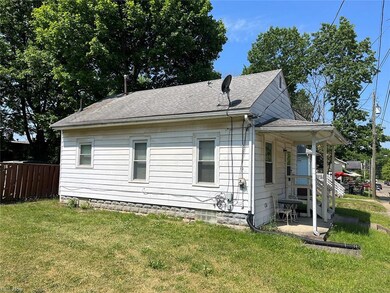 1014 Sherlock Place NE, Canton, OH 44714 - photo 2