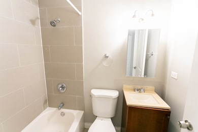 3126 N Kimball Ave unit 1W, Chicago, IL 60618 - photo 7