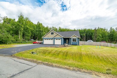 3-web-or-mls-23070 Sheltering Spruce Ave