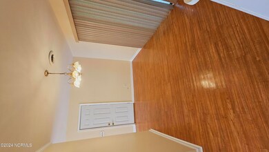 207 Warren Ct, Jacksonville, NC 28546 - photo 6