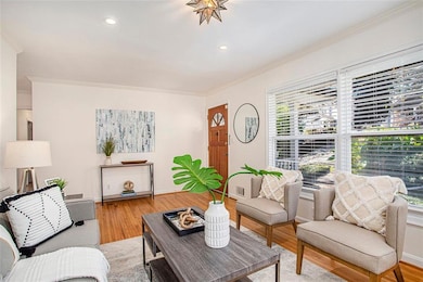 490 E Pharr Rd, Decatur, GA 30030 - photo 5