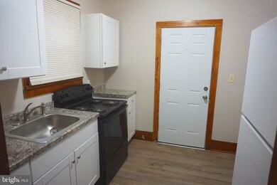 401-403 Green St W unit A1, Millville, NJ 08332 - photo 5