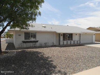 023-268767 front left