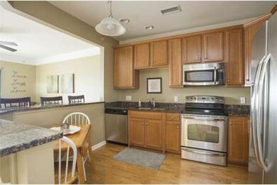 Wellington Crossing unit 5402, Waltham, MA 02452 - photo 6