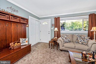 4009 Logan Ct, Pasadena, MD 21122 - photo 4