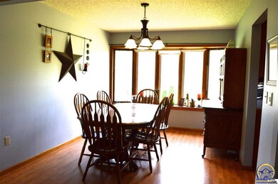 3512 NW 66th St, Topeka, KS 66618 - photo 6