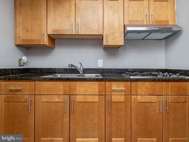 6041 Majors Ln, Columbia, MD 21045 - photo 3