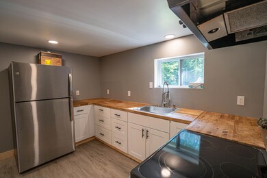 9 Joyce St, Buxton, ME 04093 - photo 7