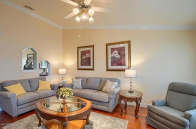 02-Living Area
