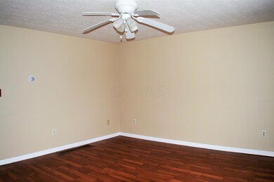 5017 Albany Dr, Columbus, OH 43232 - photo 4