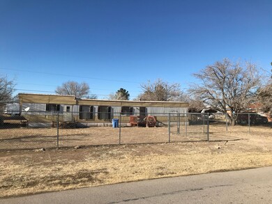 11493 Chisolm Trail Dr, Socorro, TX 79927 - photo 4