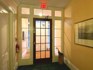 259 Benefit St unit 2, Providence, RI 02903 - photo 4