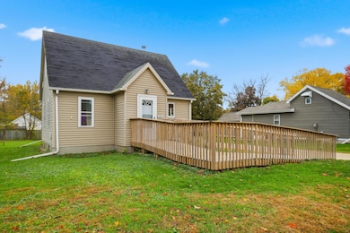 1403 11th Ave NW, Austin, MN 55912 - photo 2