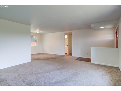 1851 SW Kings Byway, Troutdale, OR 97060 - photo 7