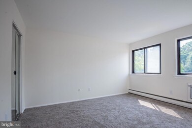 201 1/2 Philadelphia Pike unit 323, Wilmington, DE 19809 - photo 7