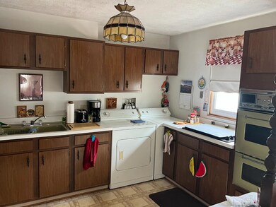 235 N Wright St, Griffith, IN 46319 - photo 5