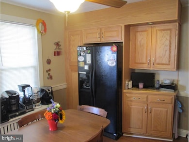 3524 Arlington St, Reading, PA 19605 - photo 6