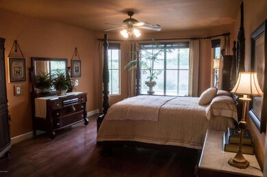 3529 E Vaughn Ct, Gilbert, AZ 85234 - photo 3