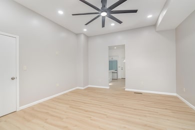 1904 Greenup St, Covington, KY 41011 - photo 4