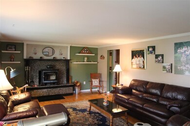 9 Clover Ln, Barre, VT 05641 - photo 5