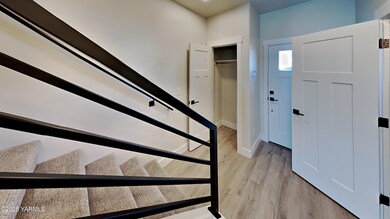 413 S 97th Ave unit 1-3, Yakima, WA 98908 - photo 7