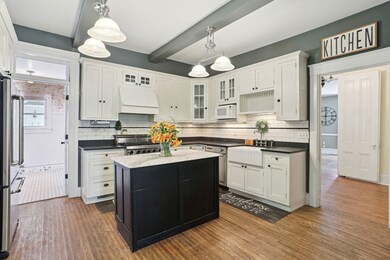 501 E Scott St, Tuscola, IL 61953 - photo 2