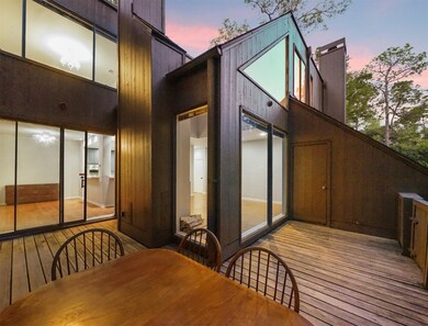 29 Litchfield Ln, Houston, TX 77024 - photo 2