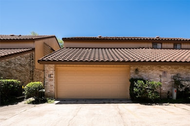 Exterior Rear View