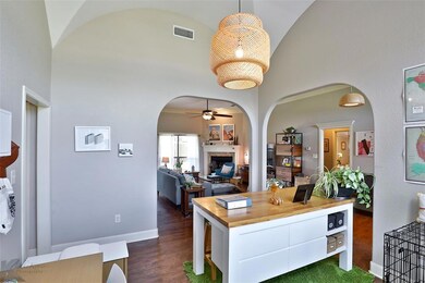 These big arches make an architectural statement a