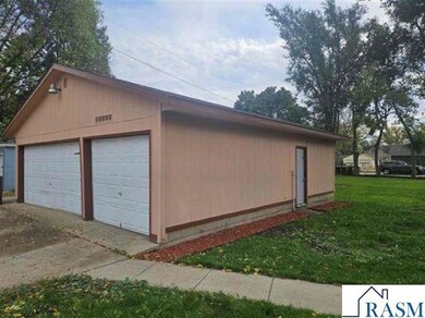 0 Range St unit 532 1/2, North Mankato, MN 56003 - photo 3