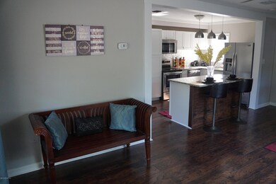 1606 Hazelhurst Dr, Jacksonville, FL 32216 - photo 5