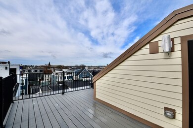 447 W 4th St unit 1, Boston, MA 02127 - photo 4