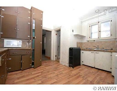 1008 Main St E, Menomonie, WI 54751 - photo 2