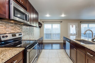 10318 Briar Forest Dr unit 28/4, Houston, TX 77042 - photo 7