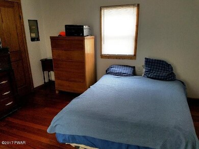 735 Milford Rd, Dingmans Ferry, PA 18328 - photo 7