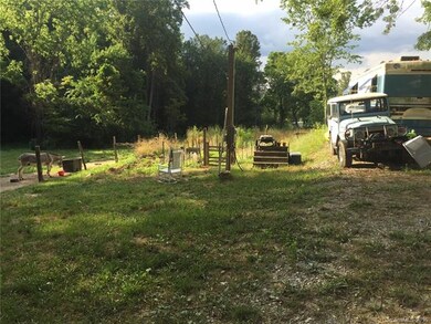 69 Smith Rd, Leicester, NC 28748 - photo 3